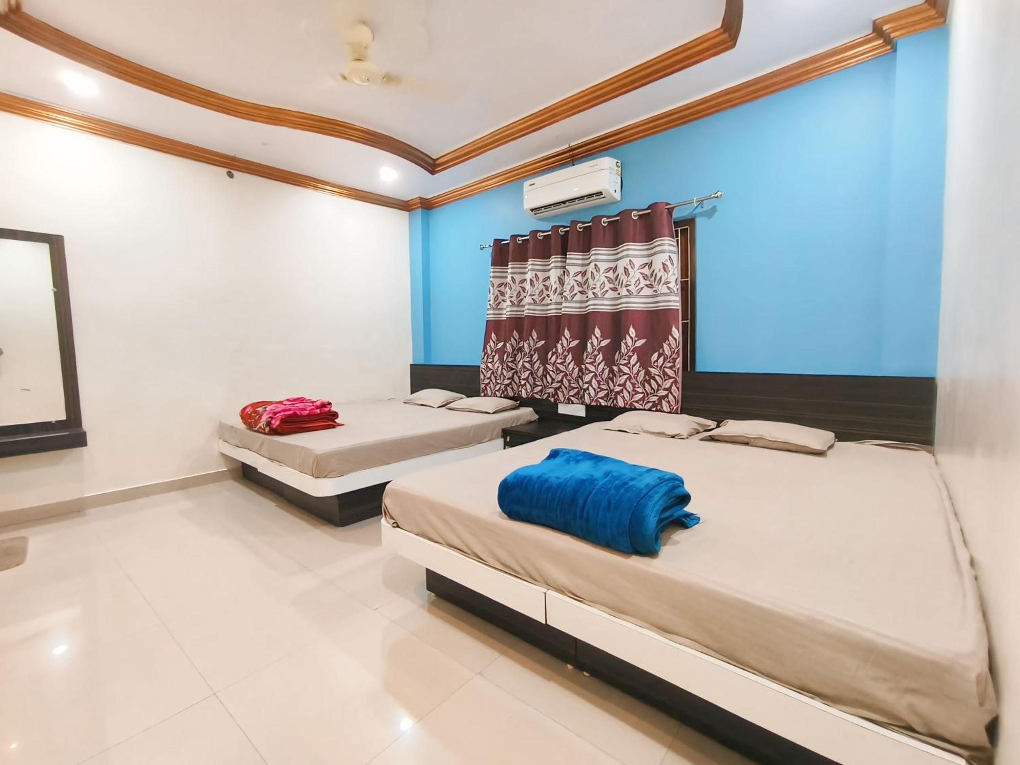 Shree Trilokeshwar Guesthouse Ujjain Zewnętrze zdjęcie