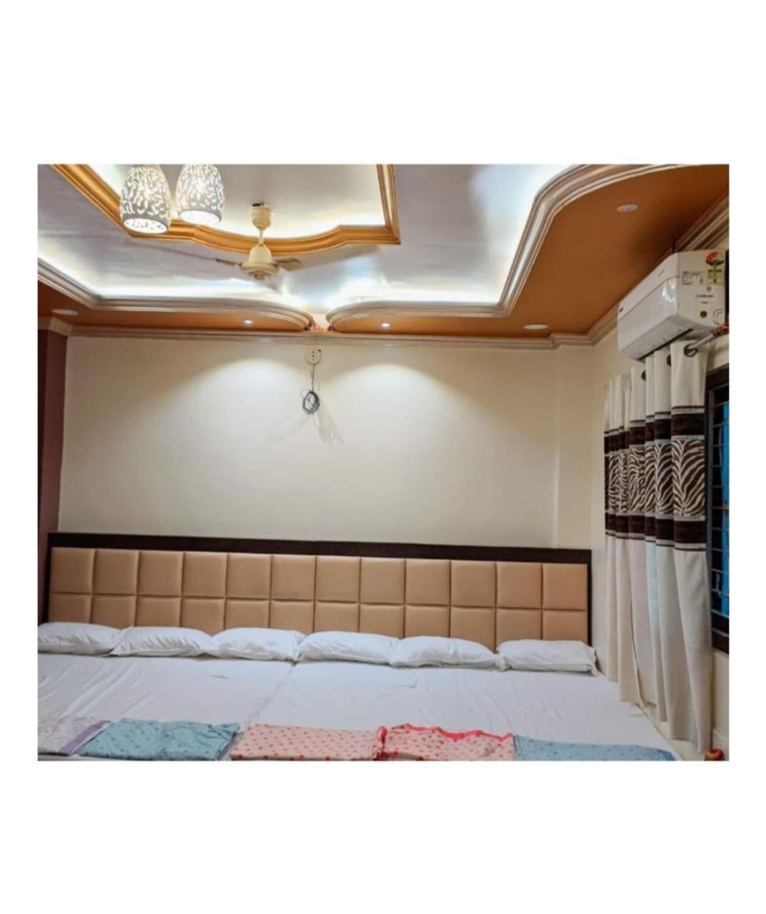 Shree Trilokeshwar Guesthouse Ujjain Zewnętrze zdjęcie